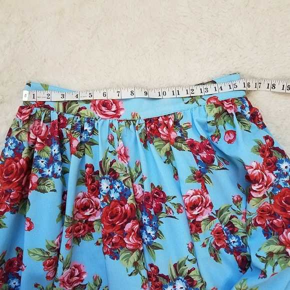 Vixen by Micheline Pitt Rose Floral Pleated Skirt - Picture 4 of 10